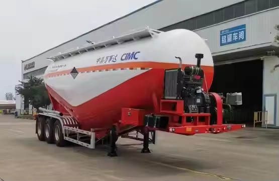 Thép carbon 3 trục 10800 * 2500 * 3700mm 40cbm Capacity 40cbm Carry Bulk Cement Ash Powder Tank