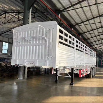 Semi-trailer hàng rào hiệu suất cao cho vận chuyển an toàn của động vật chăn nuôi và tải trọng